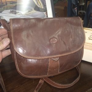 Vintage leather cross body The Trend
